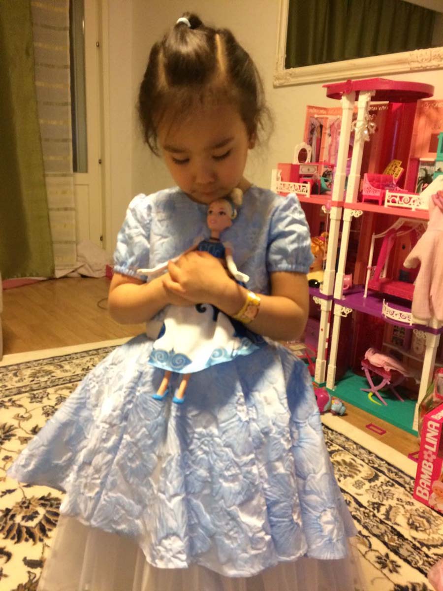 Платье на девочку 4-х лет